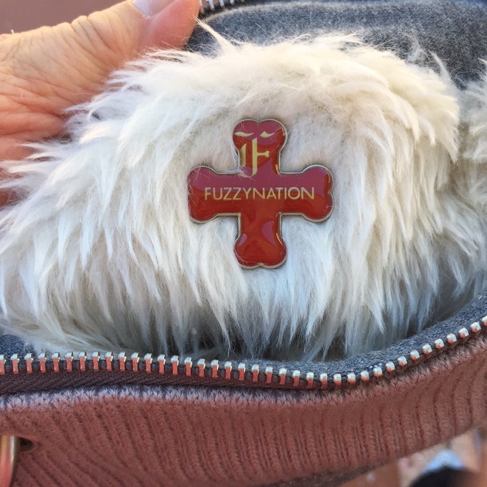 Fuzzy Nation Handbag - Picture 8 of 8